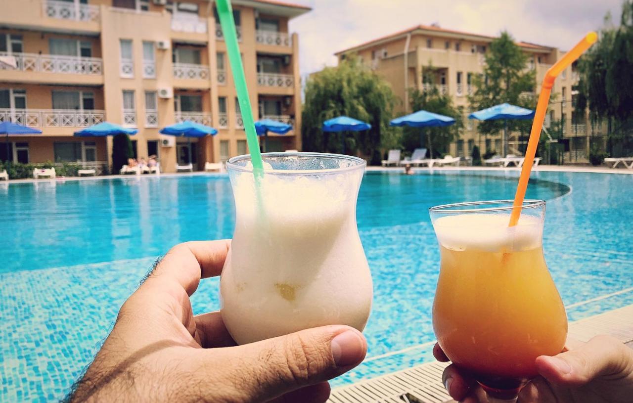 Sunny Day Apartments Pantai Sunny Luaran gambar